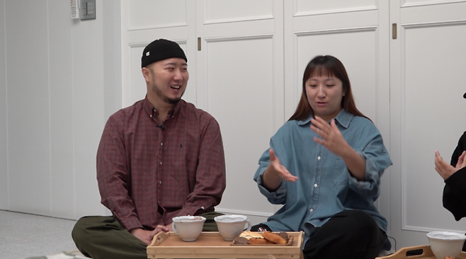 RBC와 먹요메는 부부 크리에이터다.