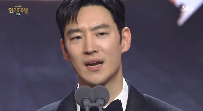 '2025 SBS 연기대상' 이제훈