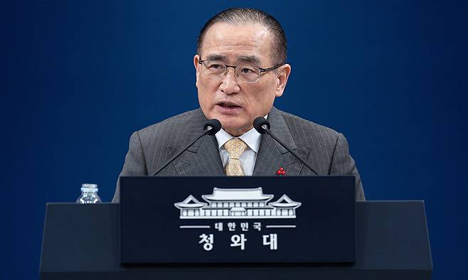 위성락 국가안보실장이 2일 춘추관에서 이재명 대통령의 국빈 방중 일정 관련 브리핑을 하고 있다. 뉴스1