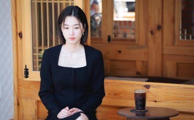 JTBC 토일드라마 '경도를 기다리며'/SLL, 아이엔, 글뫼