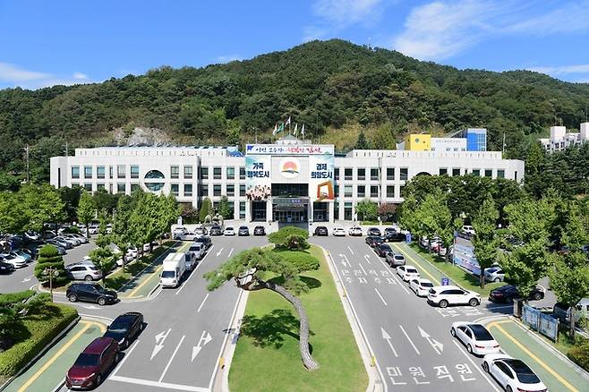 ▲ 김천시청 전경.