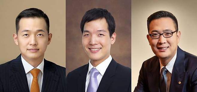 김동관 한화그룹 부회장(맨왼쪽), 김동원 한화생명 사장(가운데), 김동선 한화호텔앤드리조트 부사장. 사진 한화그룹