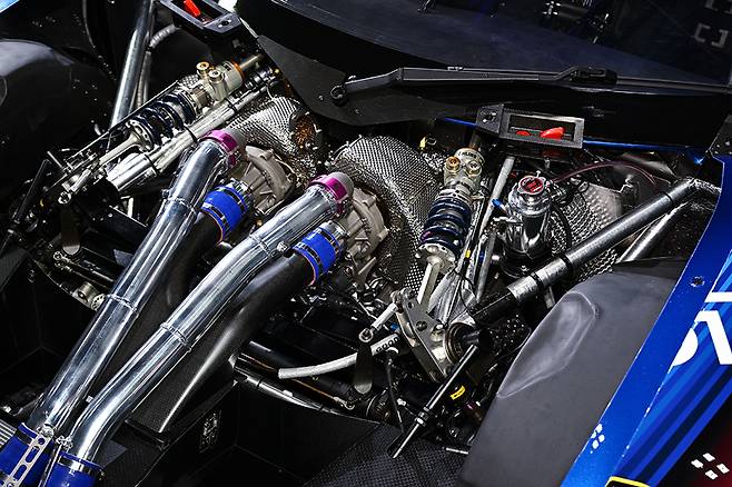 스바루가 새롭게 선보인 BRZ GT300. 사진: 김학수 기자