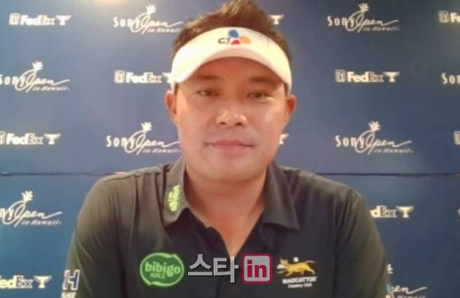 PGA 투어 데뷔를 앞둔 이승택이 15일 열린 화상 기자회견에서 질문에 답하고 있다. (사진=뉴시스)