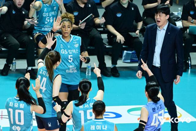 실바와 이영택 감독./KOVO