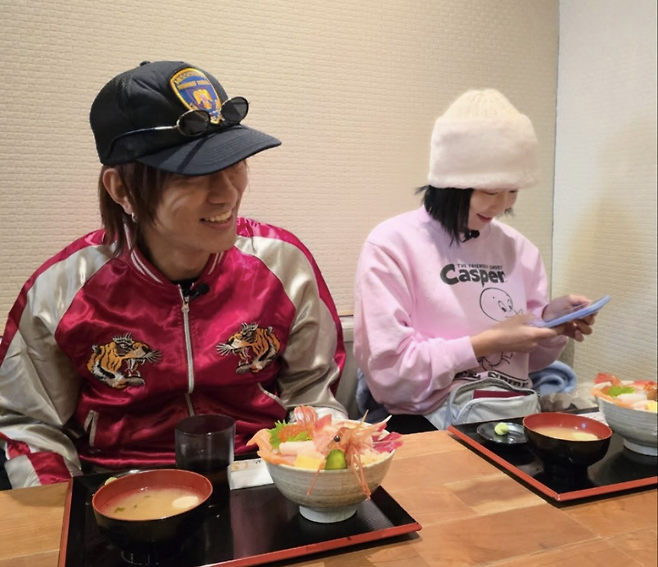 방송인 사유리와 코미디언 김경욱. 사유리 인스타그램