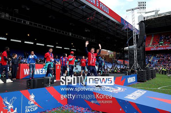 ▲ 이강인 영입을 바랐던 올리버 글라스너 감독이 크리스탈 팰리스 사령탑에서 내려올 예정이다.