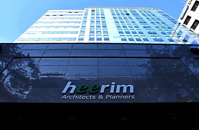 2026년 1월13일 서울 강동구 상일로 희림종합건축사사무소. 이종근 선임기자 root2@hani.co.kr