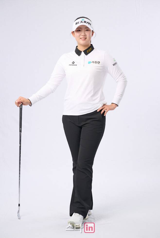 2025년 KLPGA 드림 투어 상금왕을 차지해 2년 만에 정규투어로 복귀하는 황유나는 재정비를 통해 2026시즌 더 큰 도약을 기대하고 있다. (사진=리쥬란 골프단)