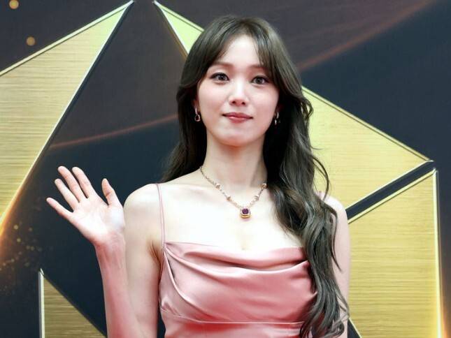 이성경이 뮤지컬 '알라딘'으로 신인상을 수상했다. 뉴시스