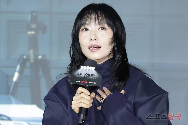 넷플릭스 시리즈 '자백의 대가' 언론시사회 및 기자간담회에 참석한 배우 전도연. 25. 12.3 ⓒ이혜영 기자 lhy@hankooki.com