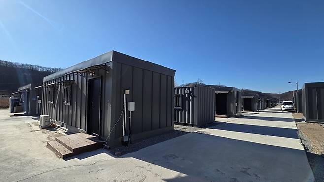 영양군 석보면 화매2리 산불피해 이주민 임시주거단지에는 인적 대신 적막감만 감돌고 있다. 정운홍 기자