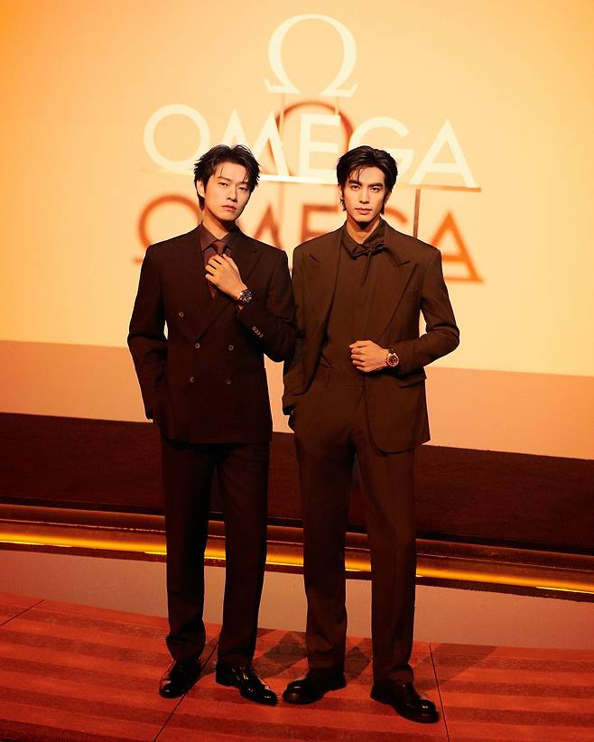 행사에 참석한 오메가의 앰배서더 위대훈과 송위룡. 사진 오메가