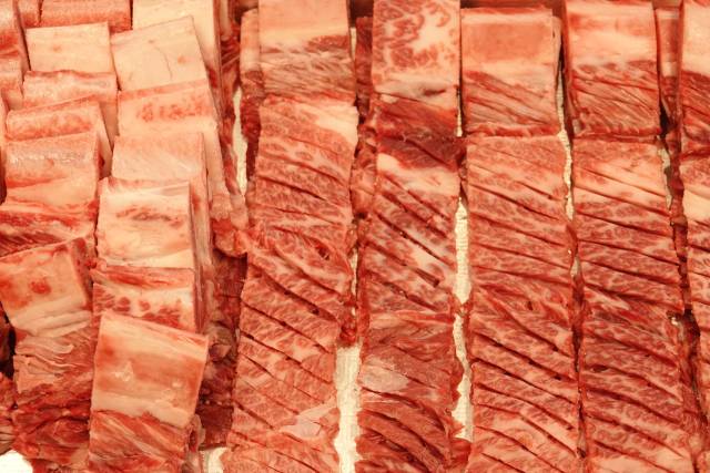 갈비는 본갈비·꽃갈비·참갈비로 구성된다.