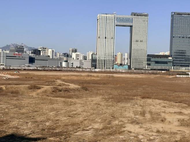 국토교통부가 1만호 주택공급을 하겠다고 밝힌 서울 용산구 용산국제업무지구 부지 모습. 부애리 기자