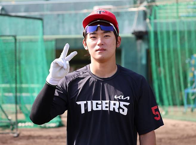 KIA 김도영은 2026시즌 유격수로 기회를 받을 전망이다. 그는 부상 우려를 떨쳐내고 자신을 증명하겠다는 각오다. 사진제공|KIA 타이거즈