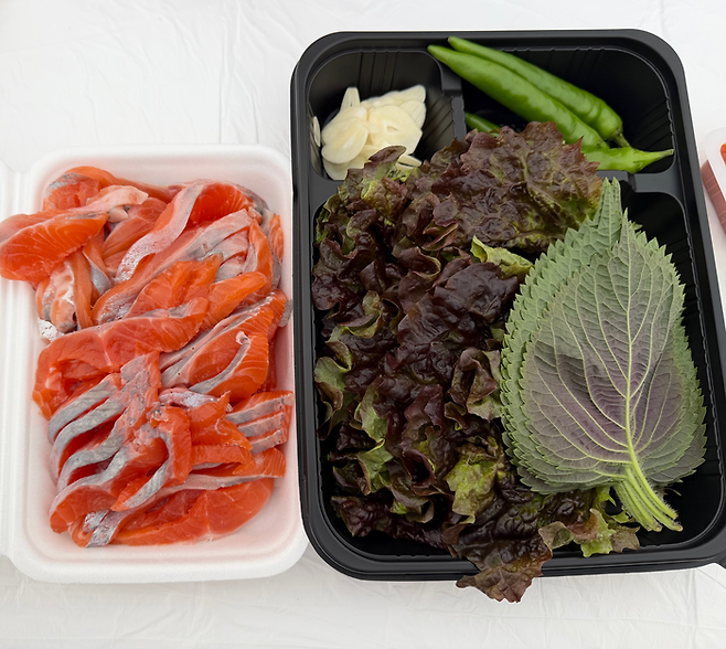 평창 송어축제 송어회 / 사진= 문서연 여행+ 기자