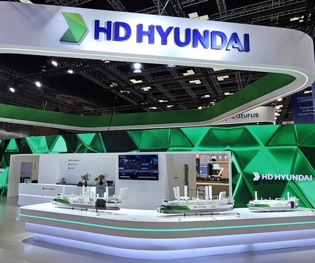 HD현대가 카타르 국립 컨벤션 센터에서 열리는 ‘LNG 2026’에 설치한 부스 전경. HD현대 제공.