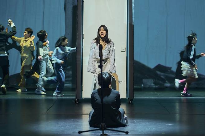 <이상한어린이연극 오감도>의 공연 모습. 국립극단 제공