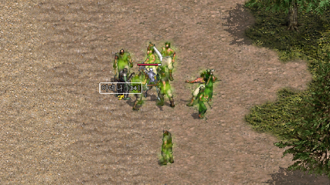 ▲ 몰이 사냥을 하다 찾아오는 위기. 포션을 먹고 살기도, 아데나를 줍기도 어려워 파티가 필요함을 느낀다.