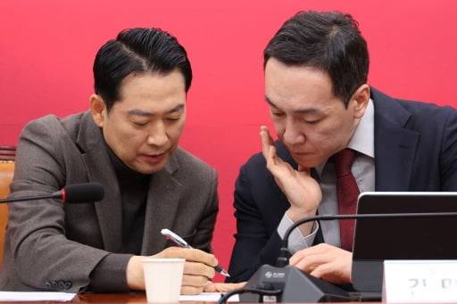 국민의힘 장동혁 대표와 김민수 최고위원 (뉴스1)