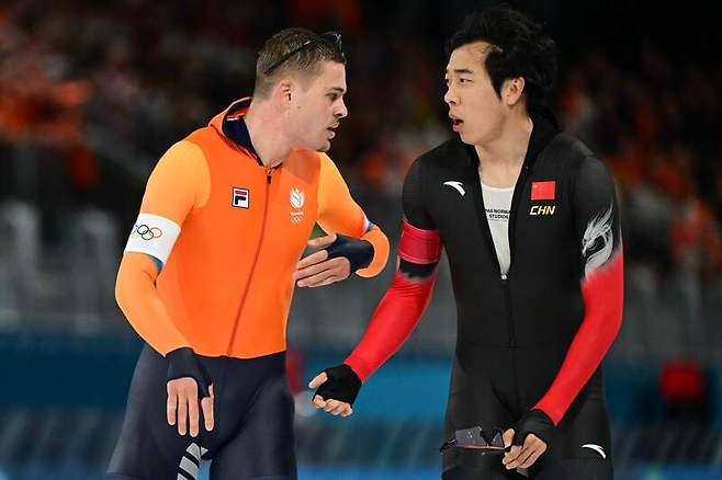 롄쯔원에게 분노를 표시하는 유프 베네마르스 / 사진=연합뉴스