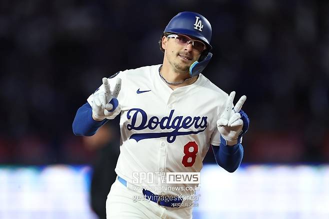 ▲ 홈런을 친 키케 에르난데스.