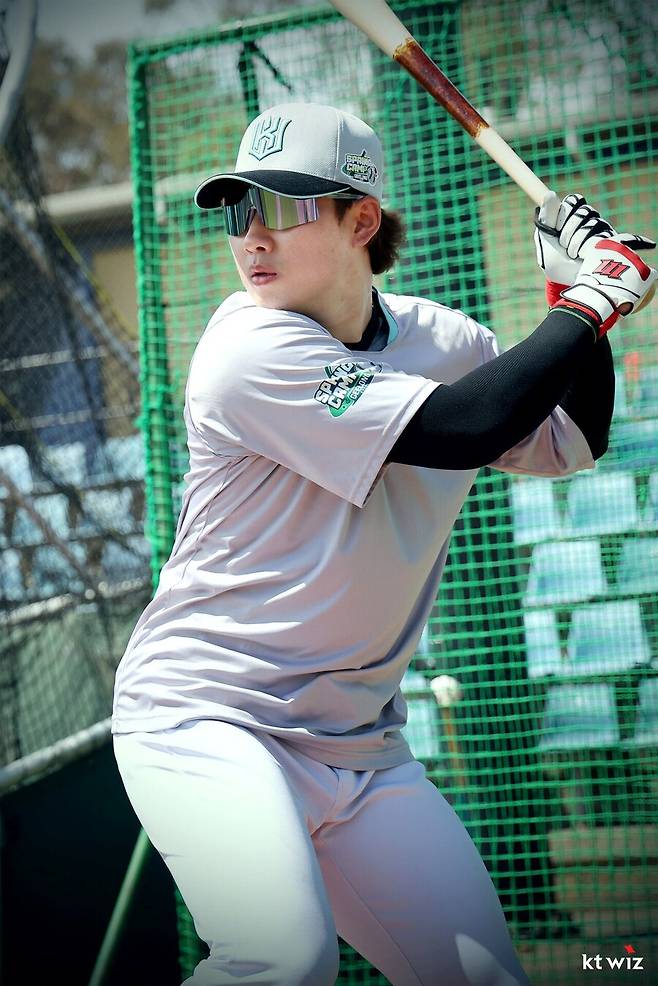 ▲ 팀 상위 타선의 첨병이자 주전 중견수로 기대를 모으고 있는 최원준 ⓒKT위즈