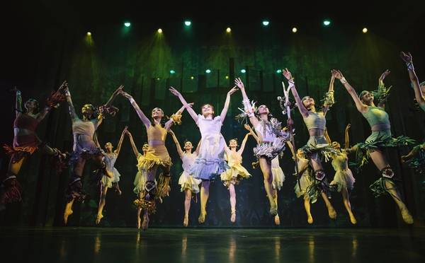 발레 <피터팬> 한 장면. /함안문화예술회관