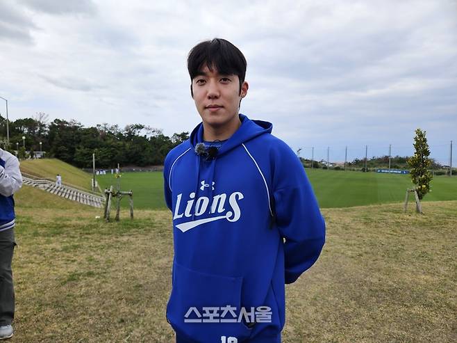 삼성 원태인이 20일 일본 오키나와 온나손 아카마 구장에서 2026 WBC 대표팀과 평가전에 앞서 인터뷰에 응했다. 오키나와 | 김동영 기자 raining99@sportsseoul.com