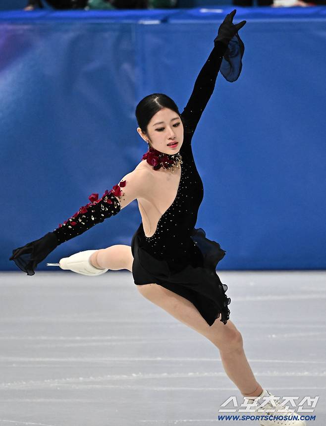 20일(한국시간) 이탈리아 밀라노 스피드스케이팅 아레나에서 열린 밀라노동계올림픽 여자 피겨 프리스케이팅 경기. 연기를 펼치고 있는 이해인. 밀라노(이탈리아)=송정헌 기자songs@sportschosun.com/2026.02.20/