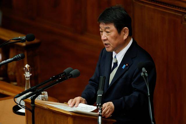 모테기 도시미쓰 일본 외무장관이 20일 도쿄 국회의사당에서 연설하고 있다. 도쿄=로이터 연합뉴스