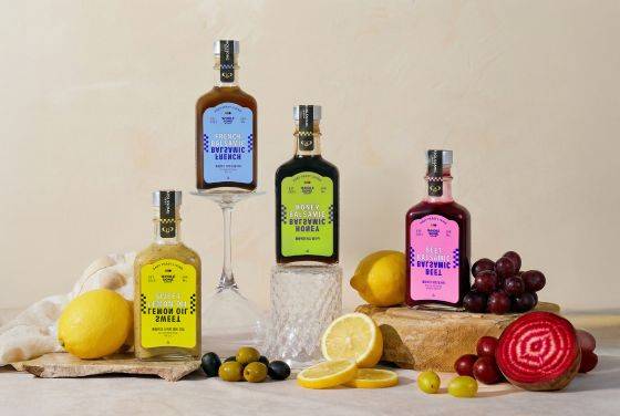 홀썸위크의 저당 드레싱 제품/사진=홀썸위크