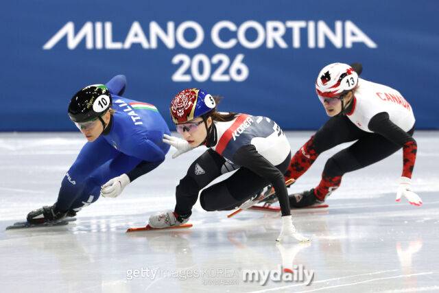 2026 밀라노·코르티나담페초 동계올림픽 쇼트트랙 여자 3000m 계주 파이널A 장면/게티이미지코리아