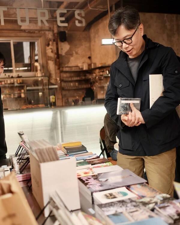 사진 김영하 인스타그램