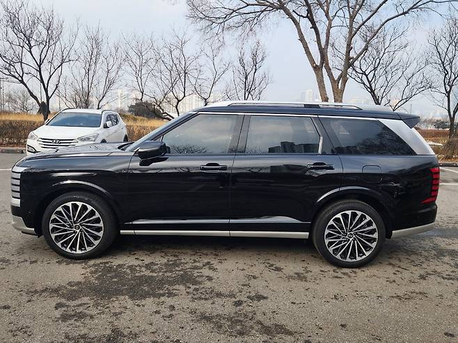 팰리세이드 하이브리드 측면부. / 진상훈 기자