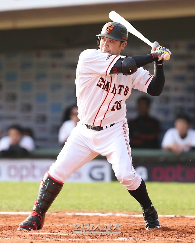 선수 시절 요미우리를 대표하는 간판 스타였던 아베 신노스케. IS 포토