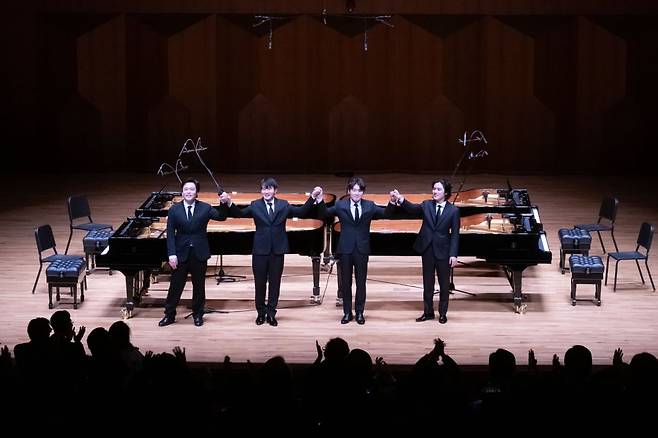 지난 25일 서울 예술의전당에서 열린 공연 ‘아산 정주영 서거 25주기 추모 음악회: 이어지는 울림’에서 연주한 김선욱(왼쪽부터), 선우예권, 조성진, 임윤찬. /사진출처. 현대차그룹.