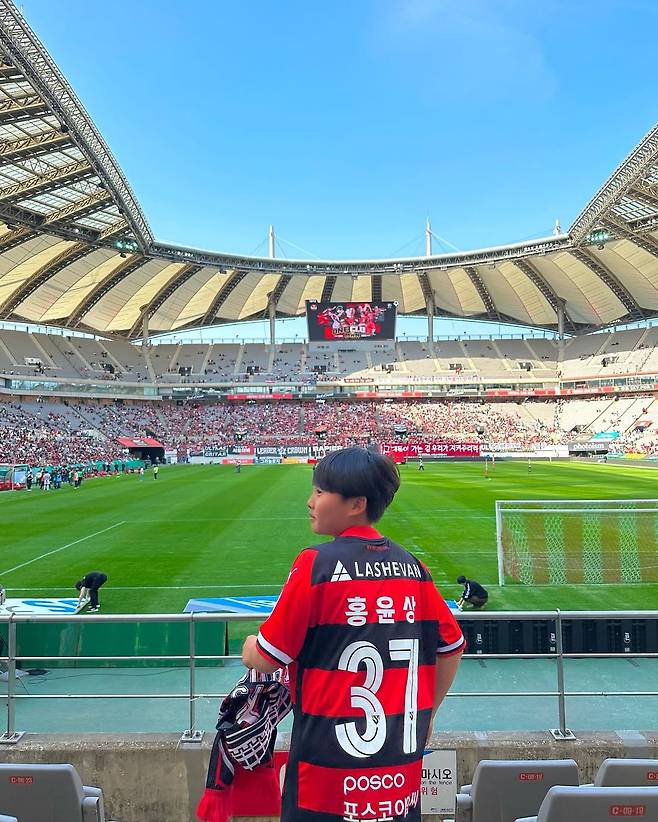 13살의 나이로 안타깝게 하늘의 별이 된 고 오시후 군. /사진=유가족 SNS 캡처