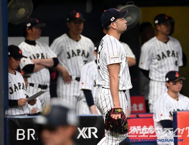 2일 일본 오사카 교세라돔에서 열린 WBC(월드베이스볼클래식) 일본 대표팀과 오릭스 버팔로스의 경기, 1회말 2실점을 내주며 아쉬워하는 기쿠치의 모습.오사카(일본)=허상욱 기자wook@sportschosun.com/2026.03.02/