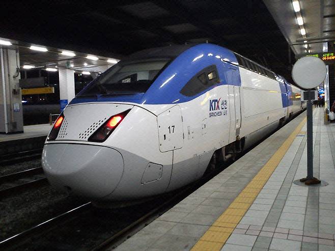 KTX 외관