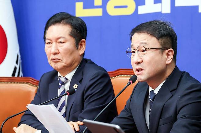 한병도 더불어민주당 원내대표가 4일 국회에서 열린 최고위원회의에 참석해 발언하고 있다. 김성룡 기자/ 2026.03.04