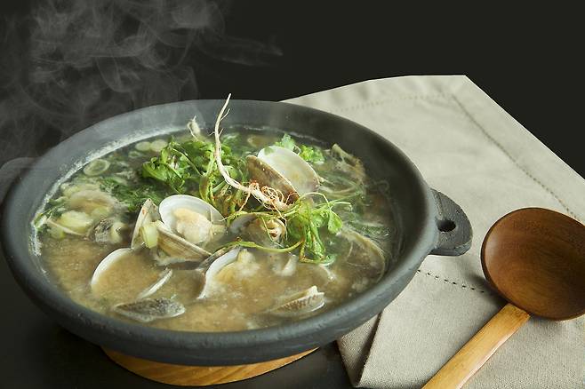 냉이는 단백질 등 영양소가 풍부한 3월 제철 식품이다. 사진=클립아트코리아