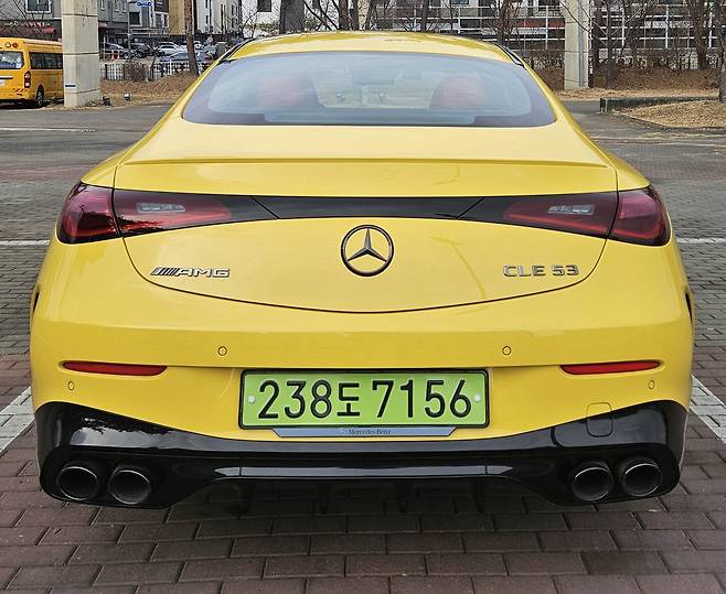 메르세데스 AMG CLE 53 쿠페의 후면. /김지환 기자