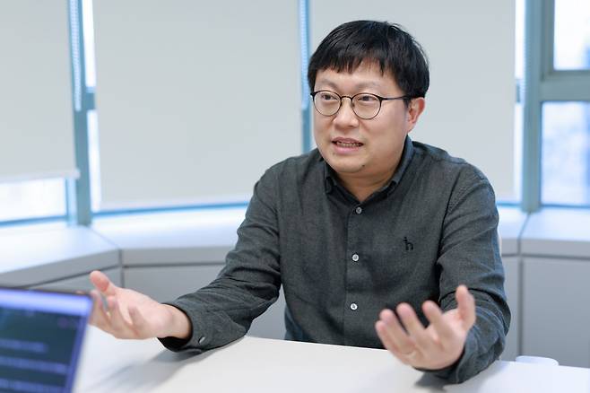 모레 조강원 대표가 지난달 26일 서울 강남구 본사에서 본지와 인터뷰를 진행하고 있다.(사진=모레)