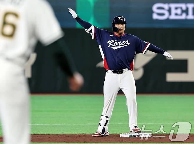 9일 일본 도쿄돔에서 열린 2026 월드베이스볼클래식 조별리그 C조 대한민국과 호주의 경기. 3회초 대한민국 공격 무사 2루때 문보경이 1타점 적시타를 치고 세리머니하고 있다. 2026.3.9 ⓒ 뉴스1 구윤성 기자