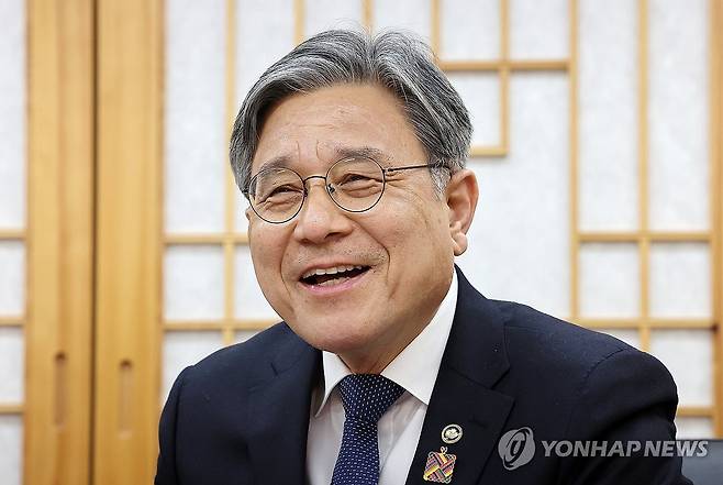 밝은 표정의 허민 국가유산청장 (서울=연합뉴스) 김주형 기자 = 허민 국가유산청장이 서울 종로구 국립고궁박물관에서 연합뉴스와 인터뷰하고 있다. 2026.3.9 kjhpress@yna.co.kr