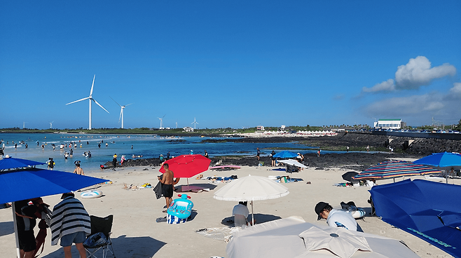 성세기 해변(김녕해수욕장).