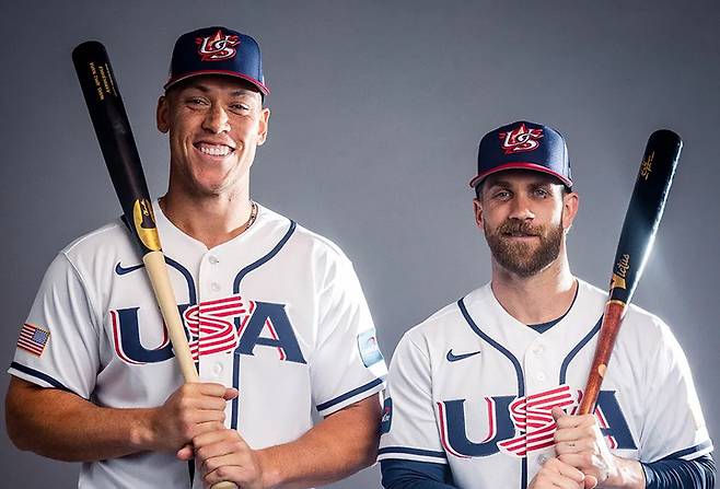 (미국대표팀 중심타자 애런 저지(왼쪽)와 브라이스 하퍼)