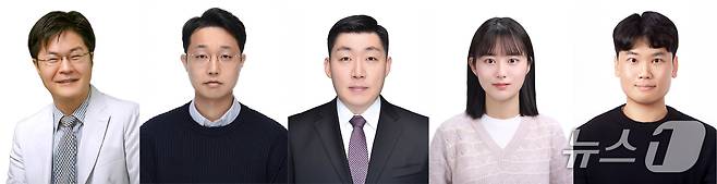 GIST 서지원 교수, KIST 김재홍·박일수 박사, 윤재원 석사, GIST 화학과 윤희웅 박사과정생(왼쪽부터)(지스트 제공, 재판매 및 DB 금지)/뉴스1